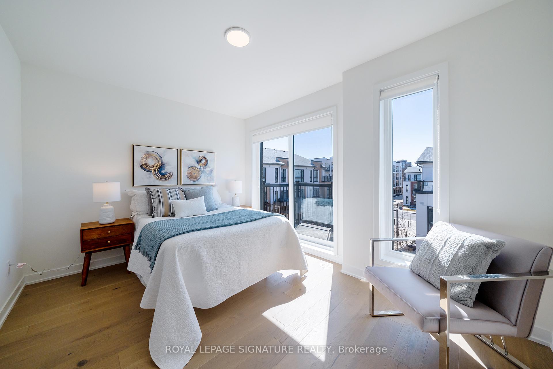 3 Bedrooms Condo at 110 Canon Jackson,  Toronto For sale
