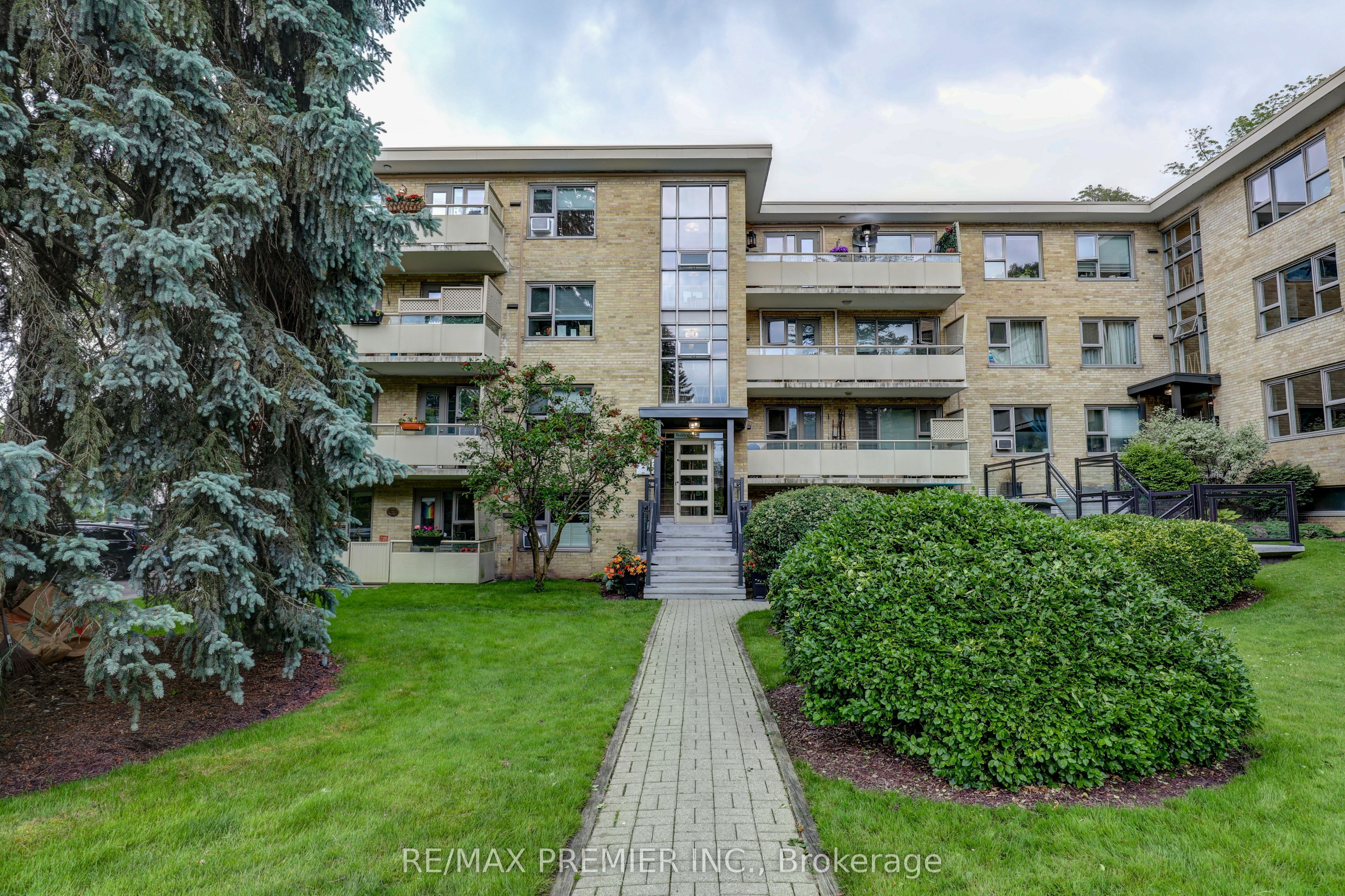8 Corinth Gardens, #9