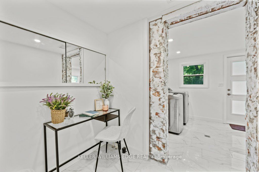 89 Lynden Rd Road