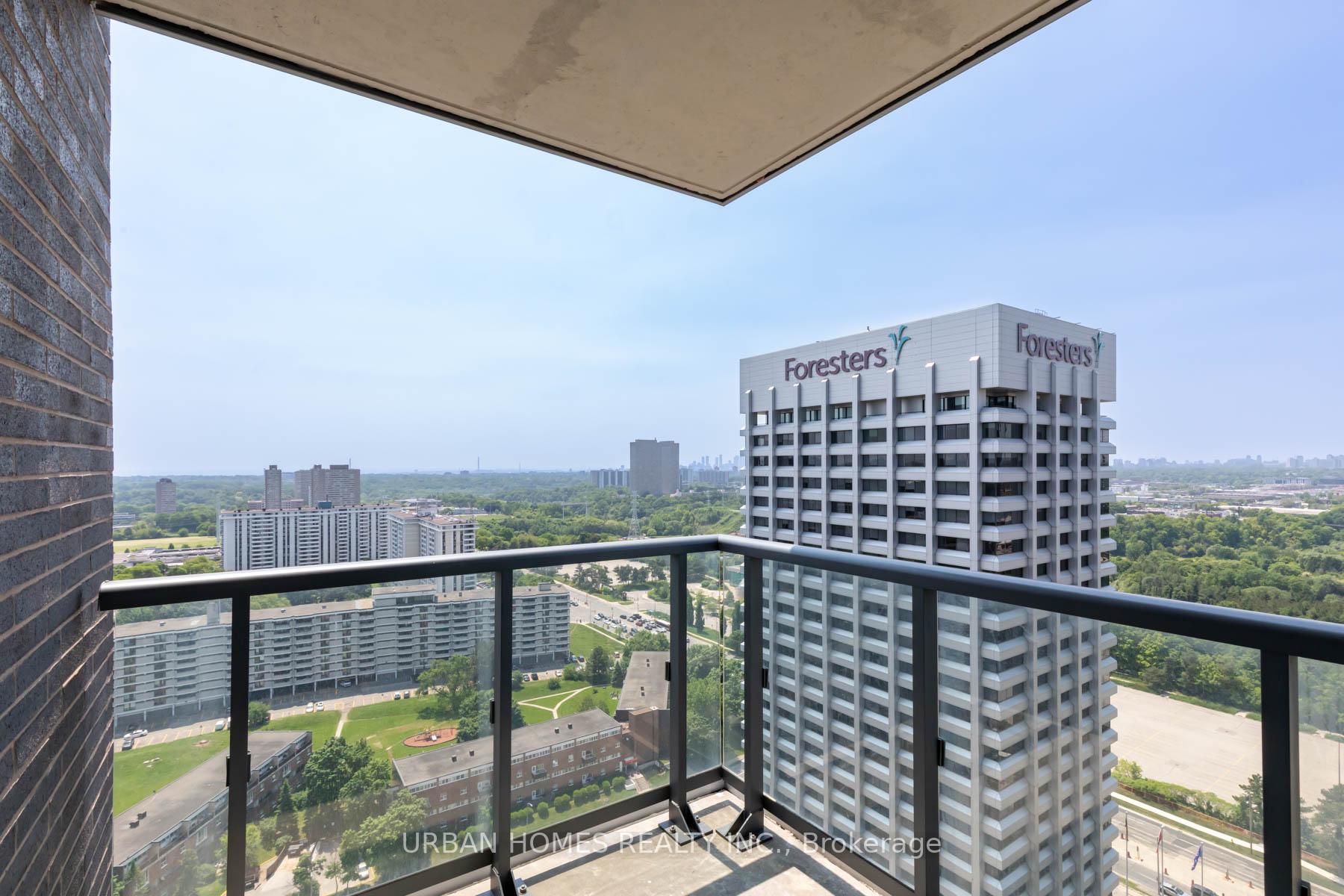2 Bedrooms Condo at 2 Sonic, Toronto For sale