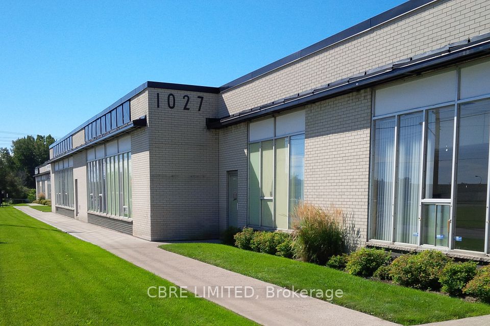 1027 Clarke