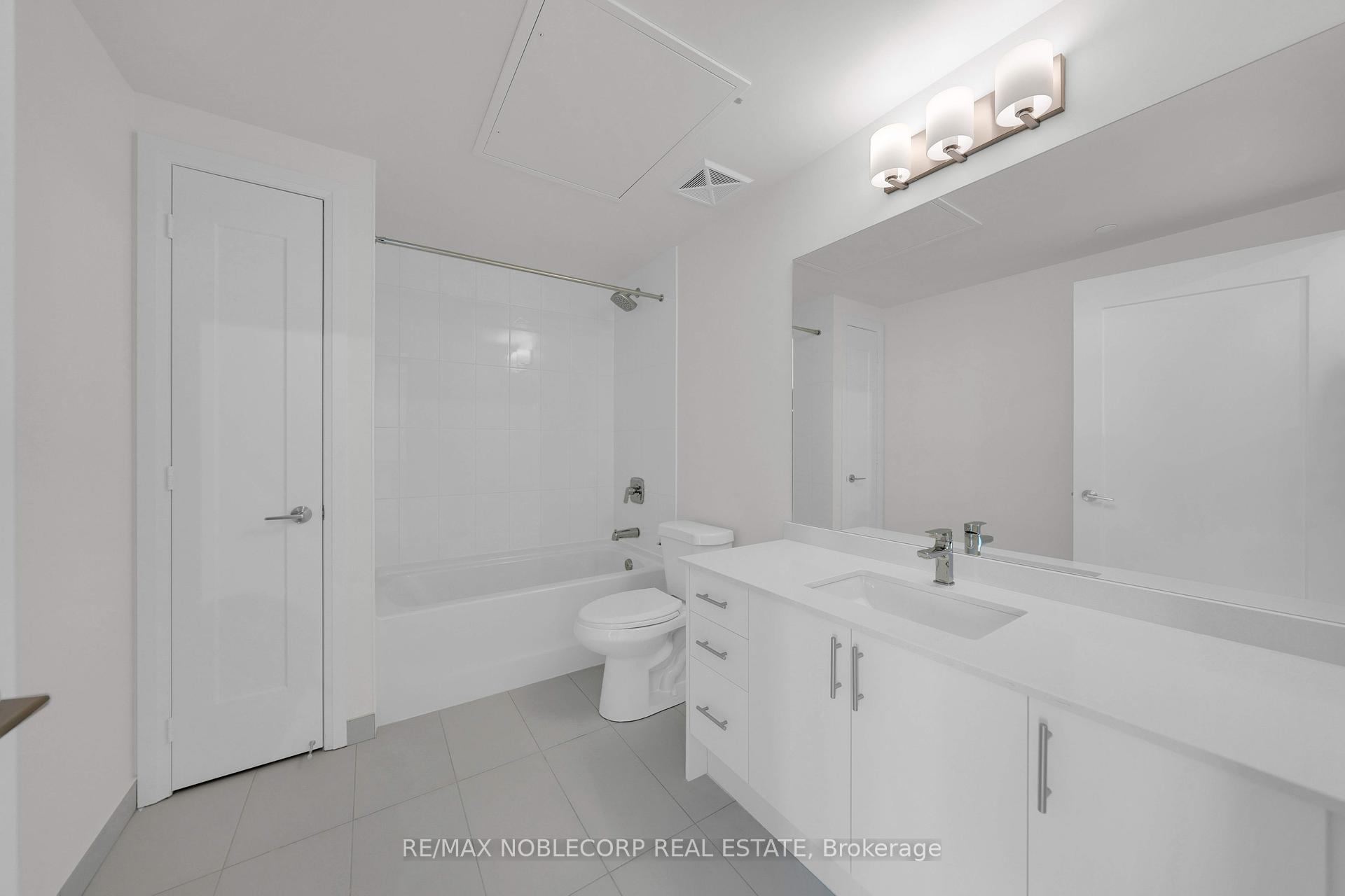 1 Bedroom Co-op at 8960 Jane, Vaughan For sale