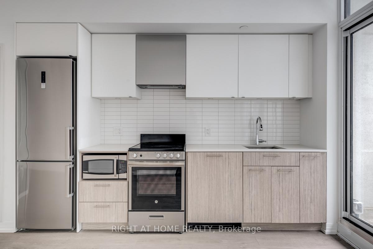 1 Bedroom Condo at 251 Jarvis, Toronto For sale