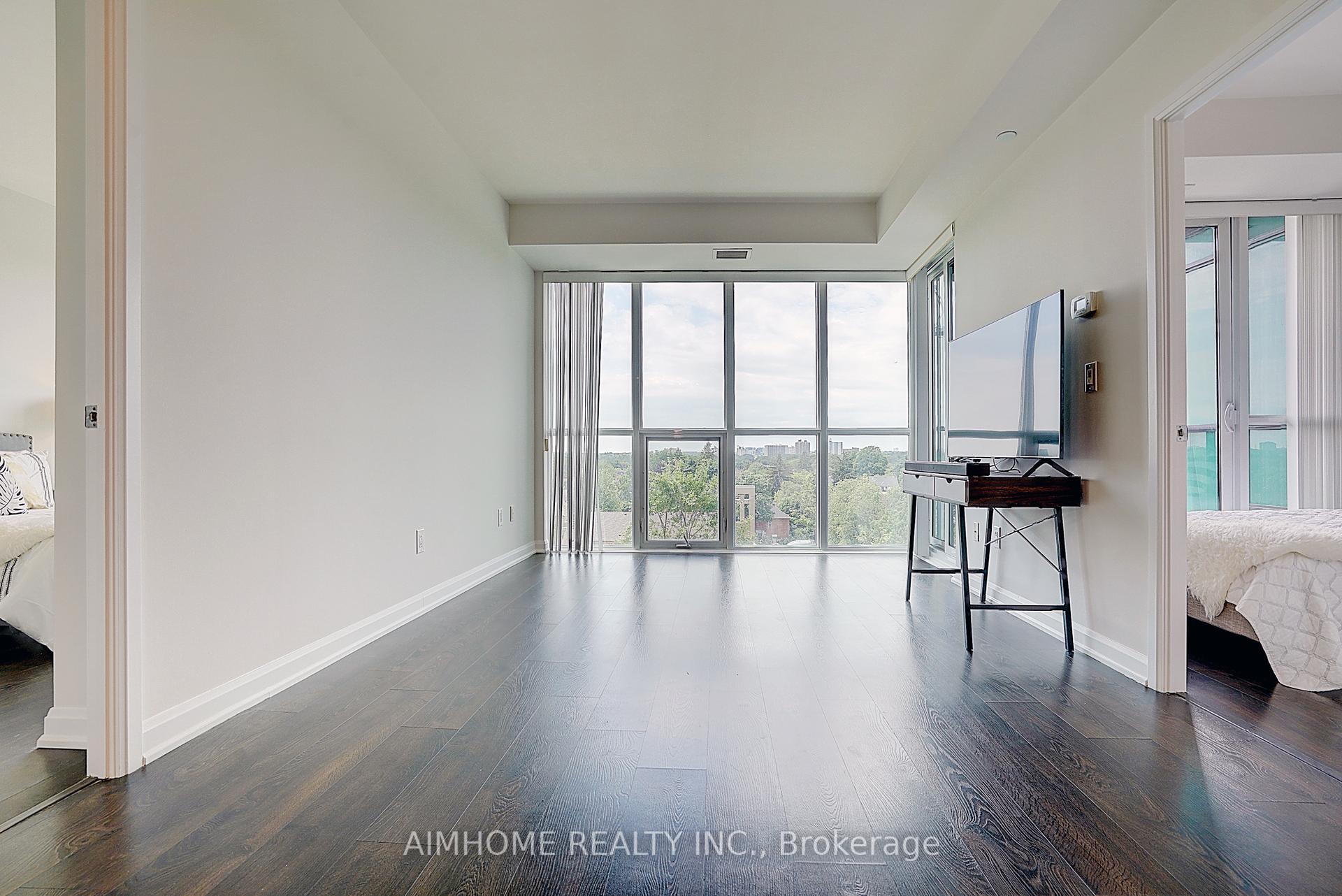 3 Bedrooms Condo at 11 Bogert, Toronto For sale