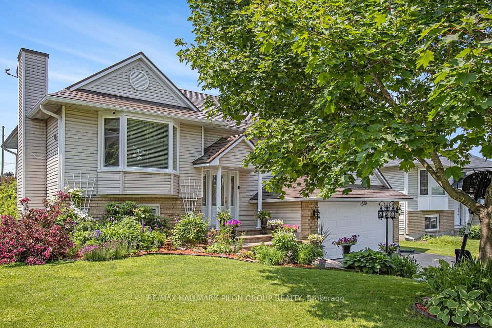 1018 Belvedere