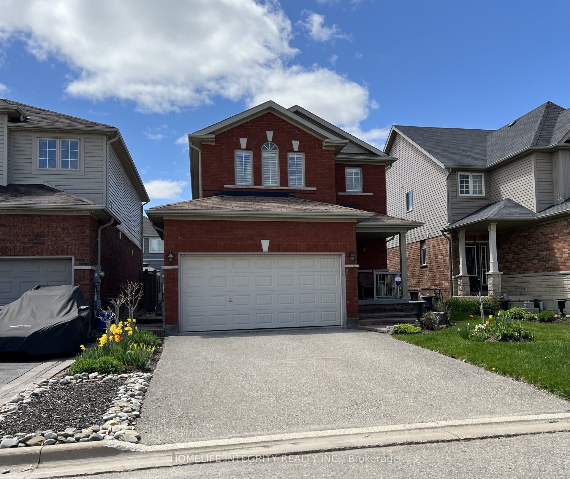 32 McMulkin Street, New Tecumseth Alliston