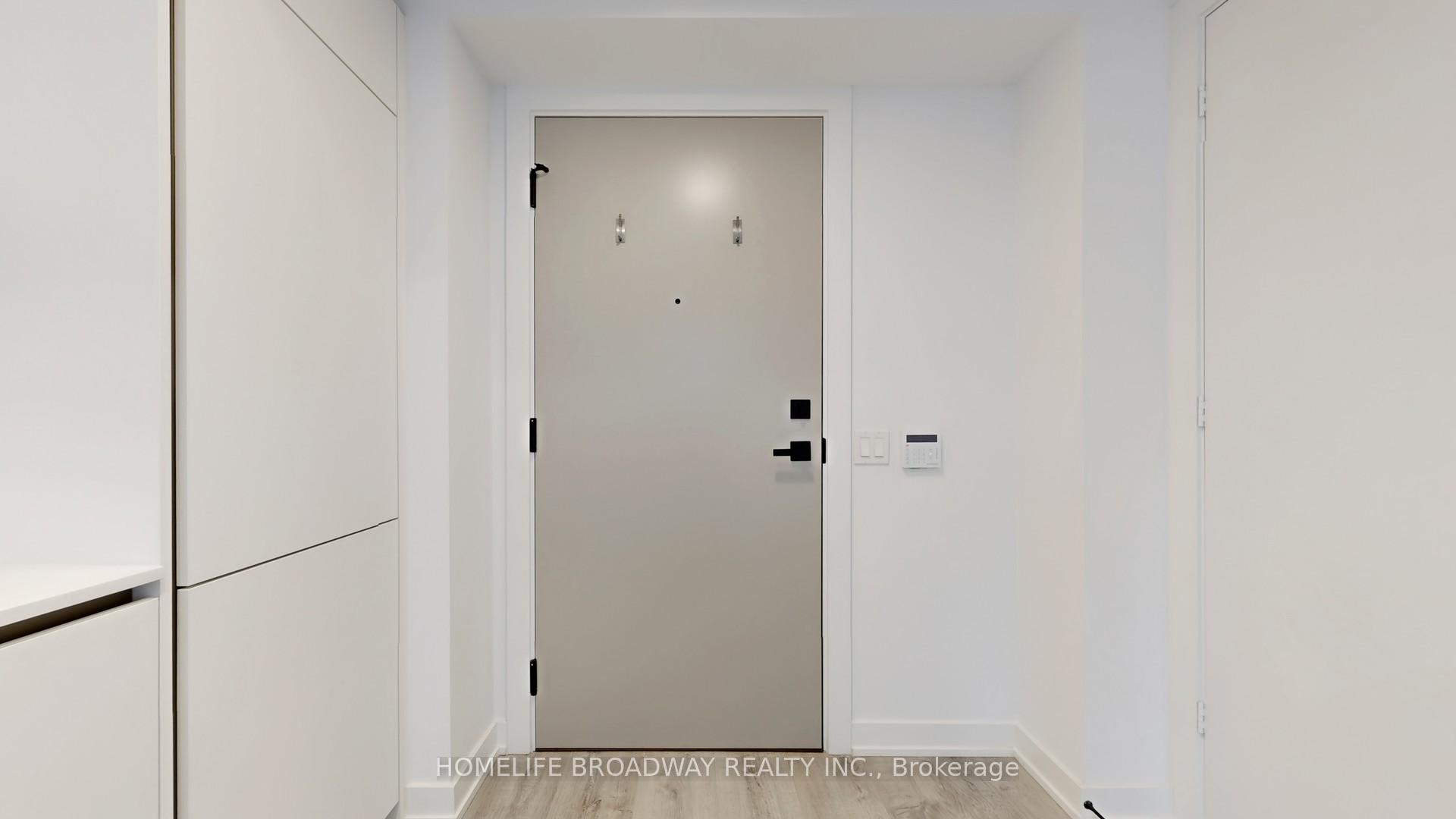 1 Bedroom Condo at 327 King, Toronto For sale