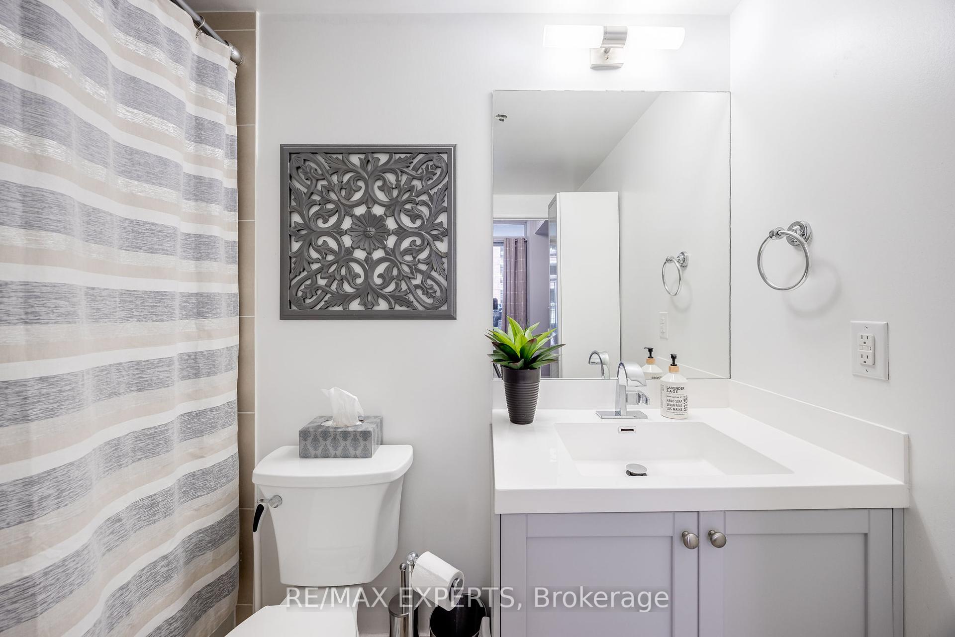 2 Bedrooms Condo at 830 Lawrence, Toronto For sale