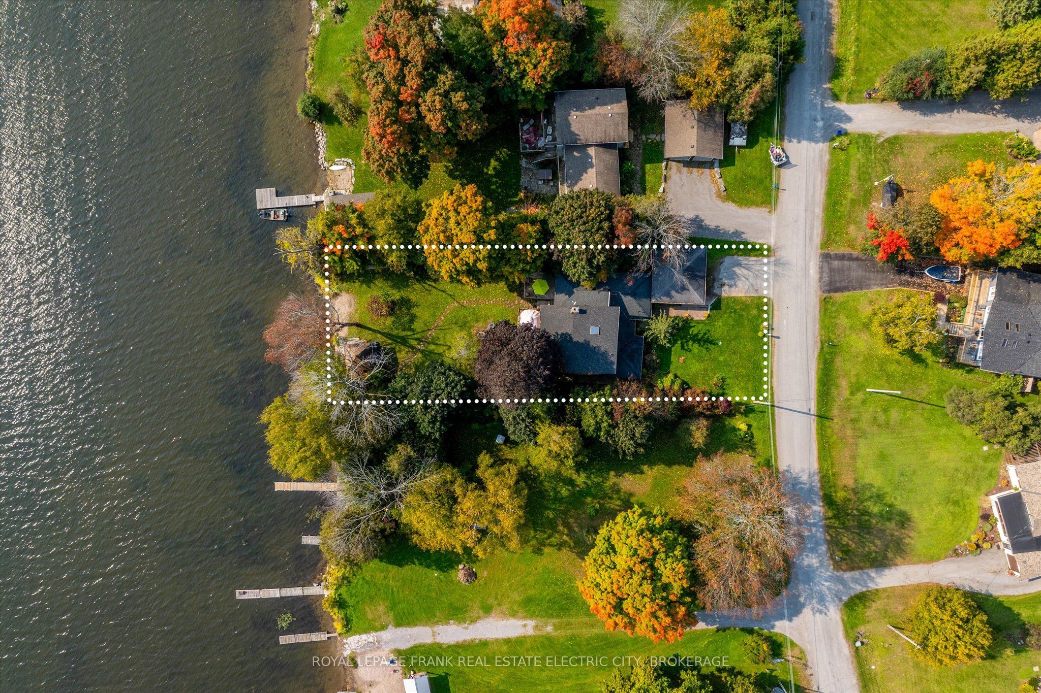 99 Lakeside Drive