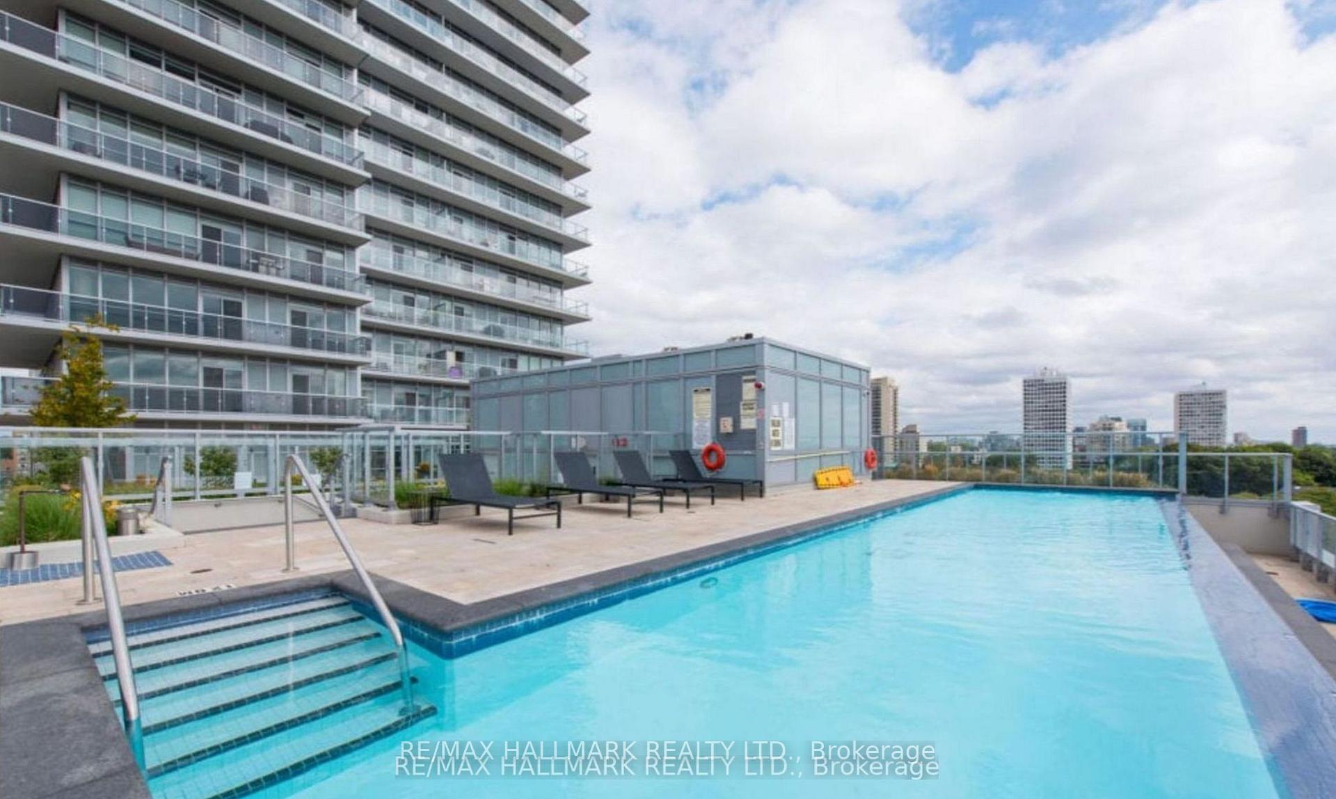 2 Bedrooms Condo at 501 St Clair, Toronto For sale