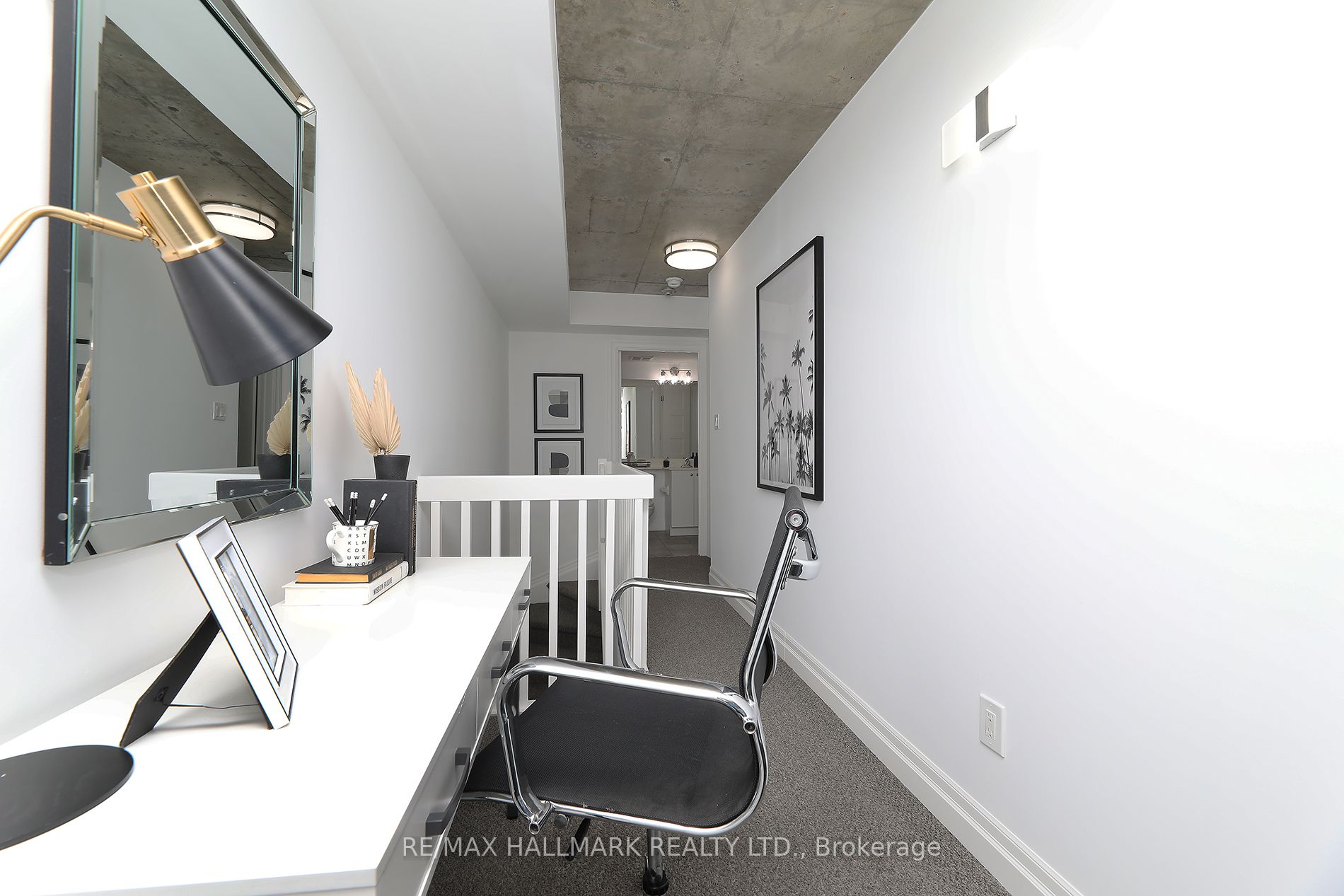1029 King Street W, #818