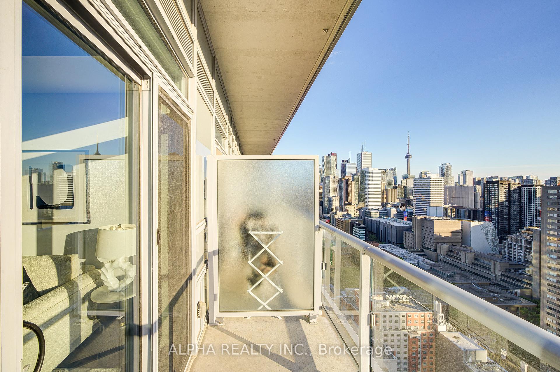 1 Bedroom Condo at 365 Church, Toronto For sale