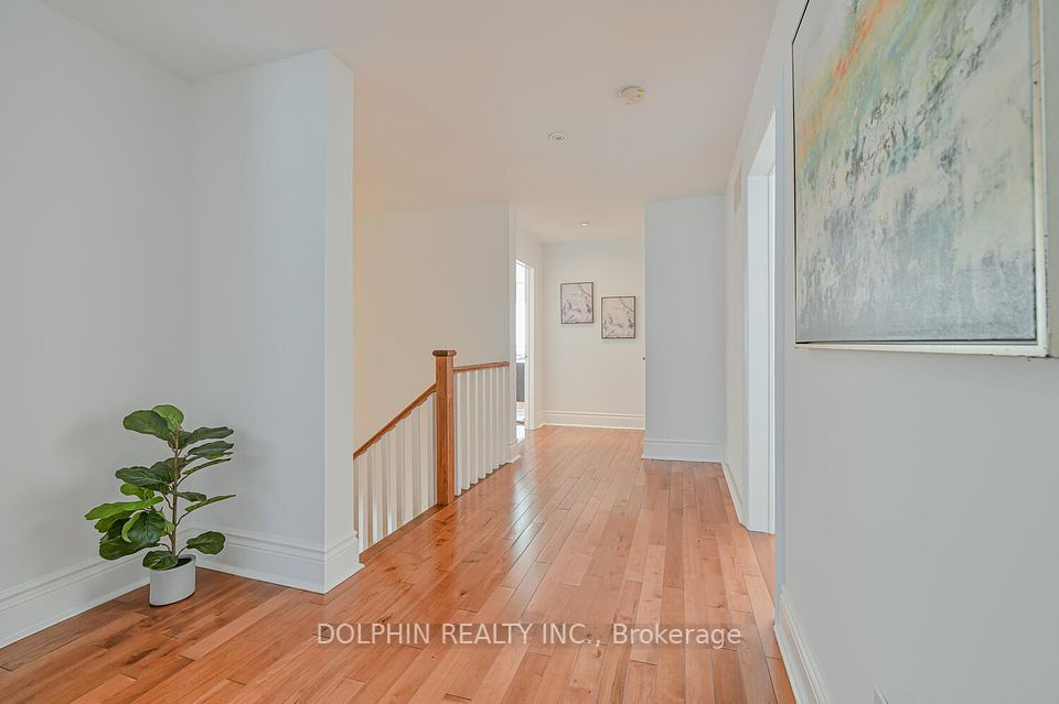 Second Floor Foyer