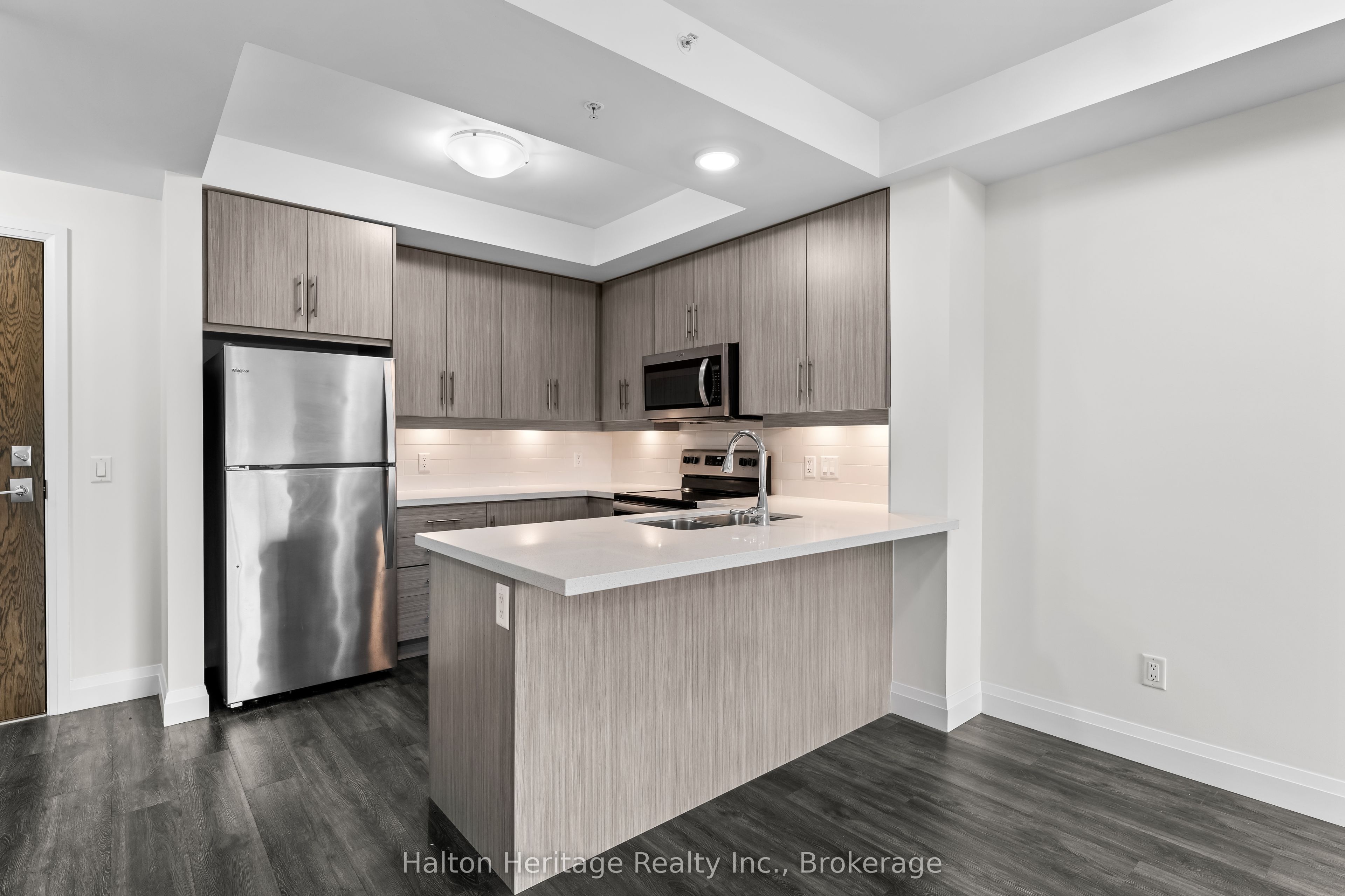 30 Hamilton Street S, #503