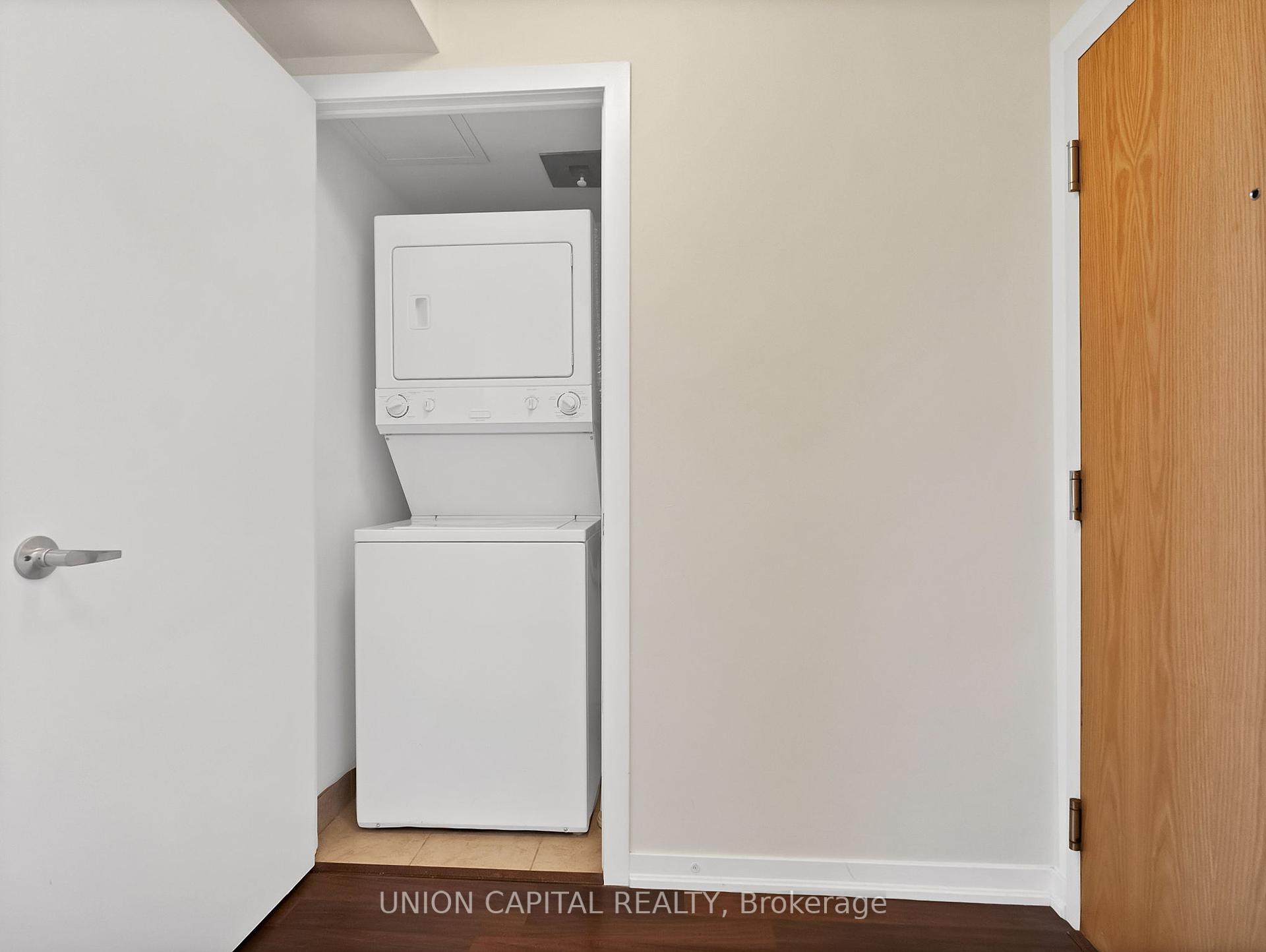 1 Bedroom Condo at 38 Joe Shuster, Toronto For sale