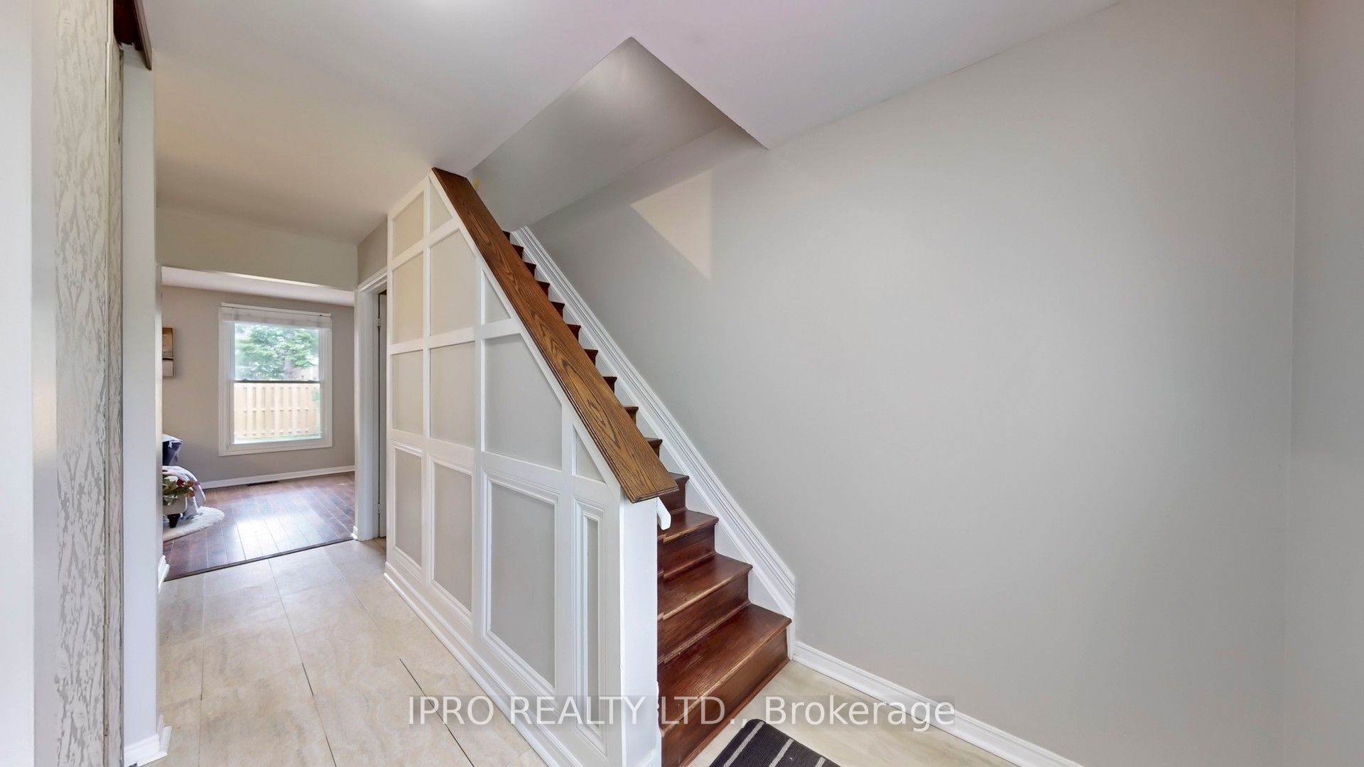88 Christie Crescent