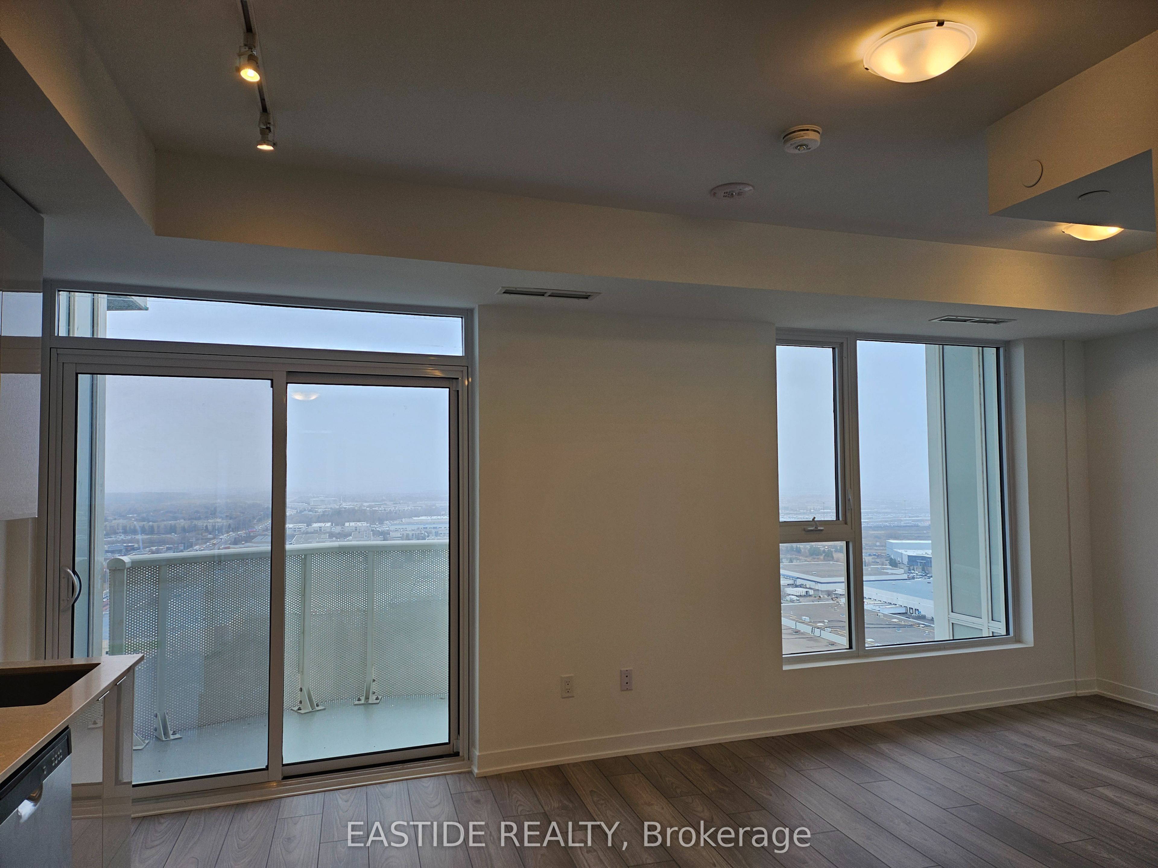 498 Caldari Road, #2519