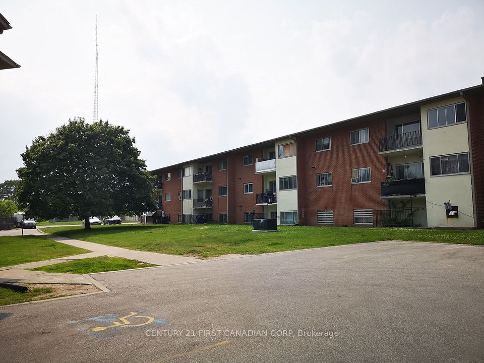 1170 Hamilton
