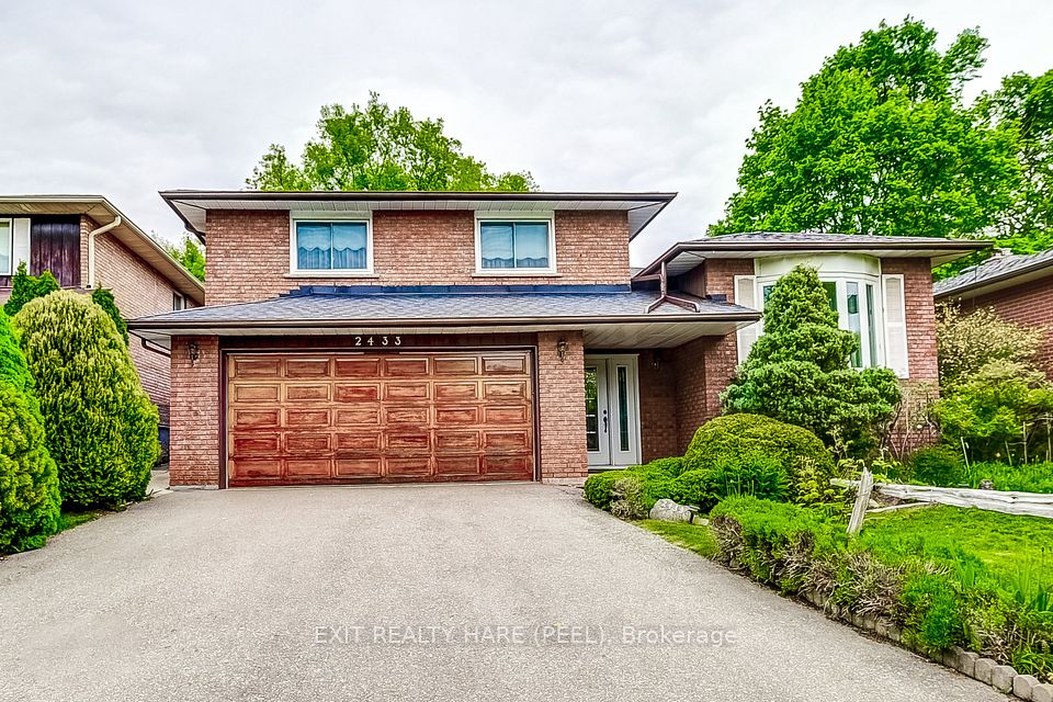 2433 Frayne