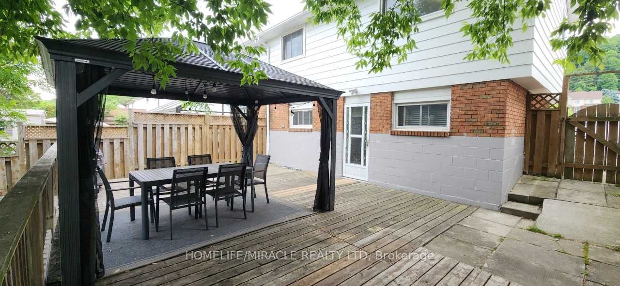 39 Sherry Lane Drive