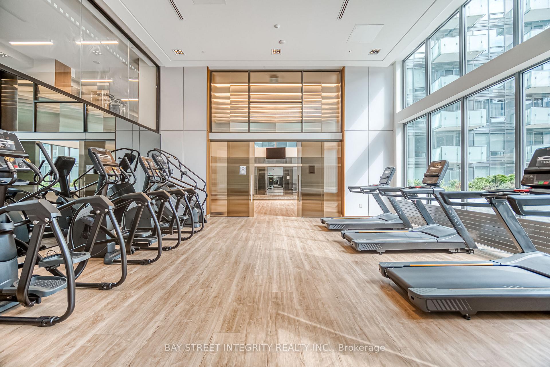 1 Bedroom Condo at 7 Golden Lion, Toronto For sale