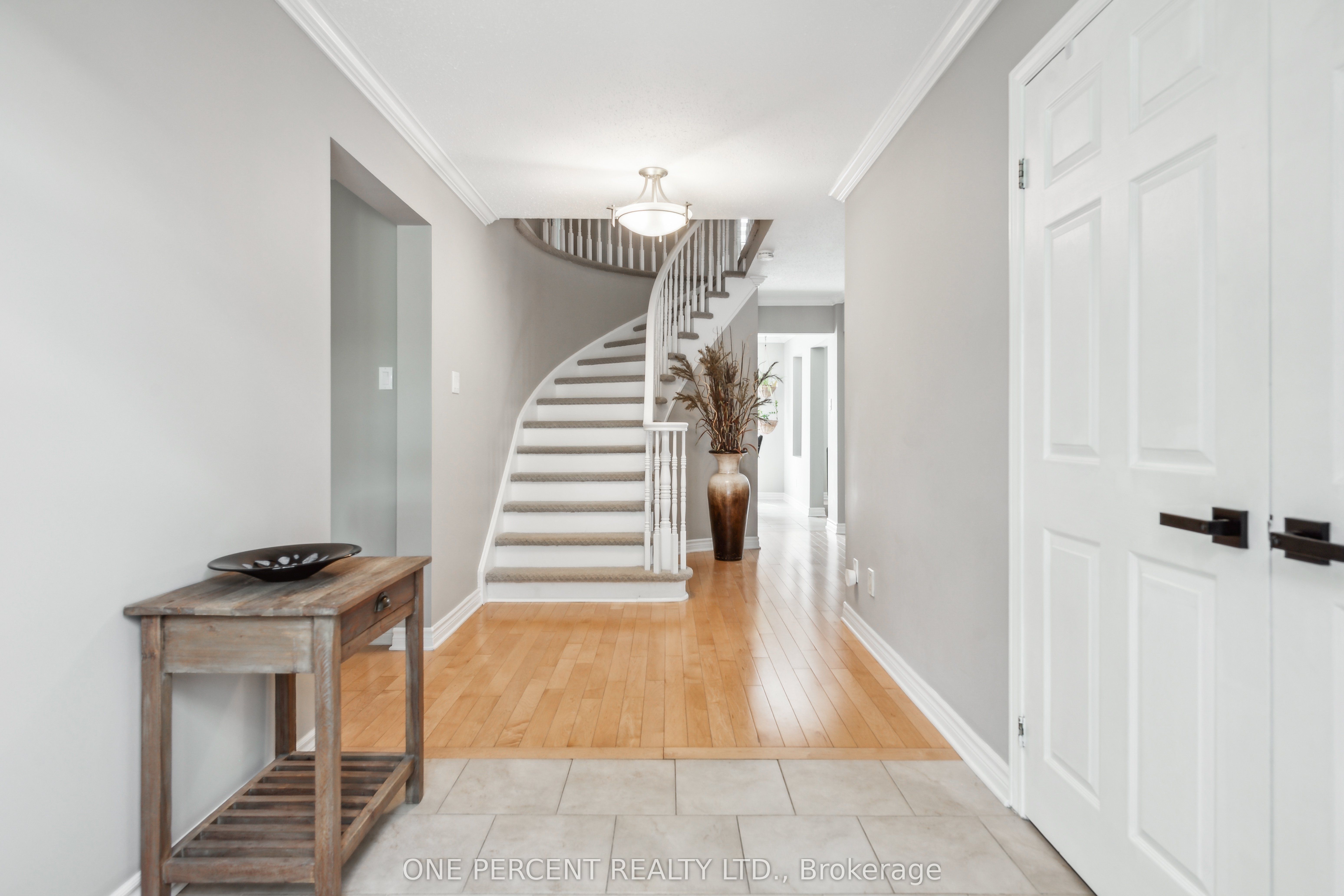 1428 CHEVERNY Crescent, OrleansCumberlandandArea, ON K4A 3C8