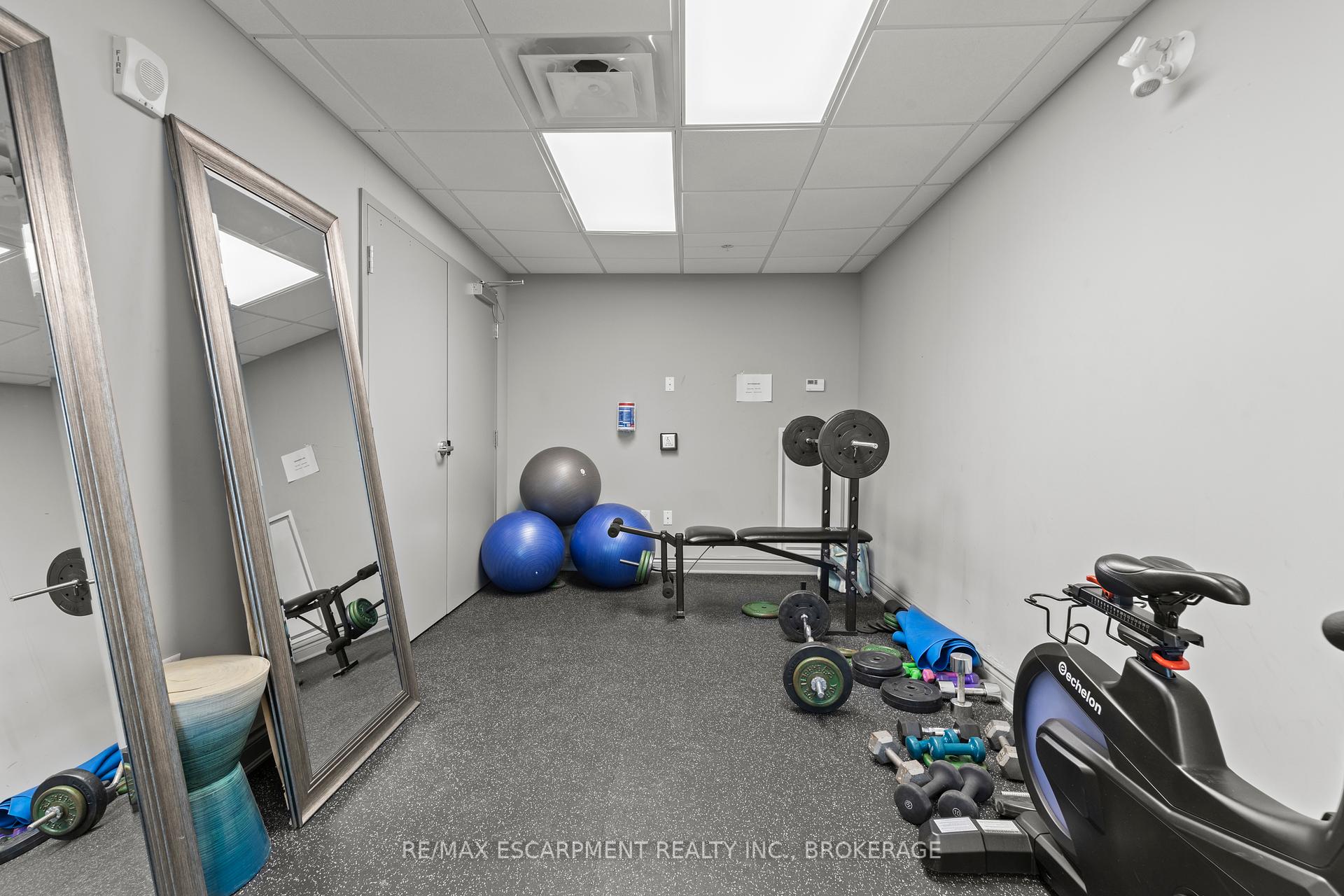 1 Bedroom Condo at 35 Southshore, Hamilton For sale