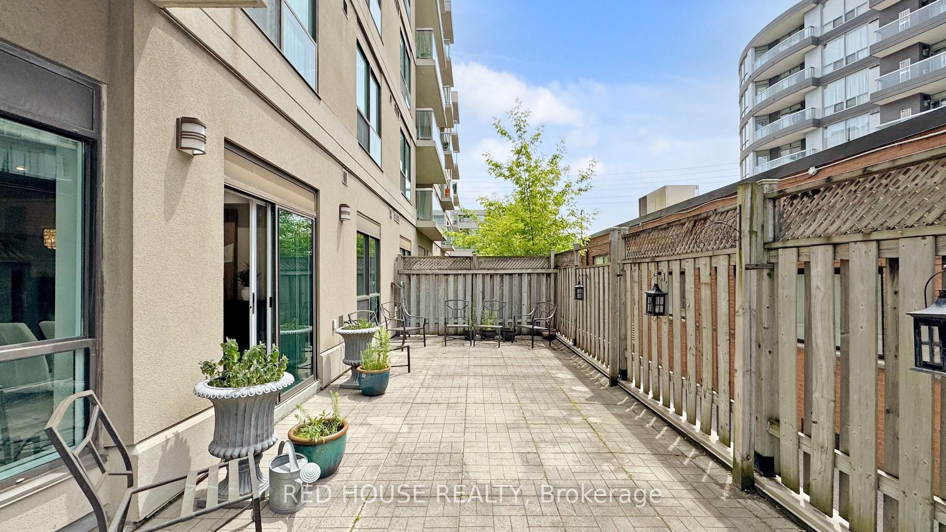 2 Bedrooms Condo at 890 Sheppard, Toronto For sale