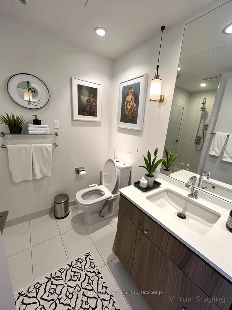 1 Bedroom Condo at 60 Colborne, Toronto For sale