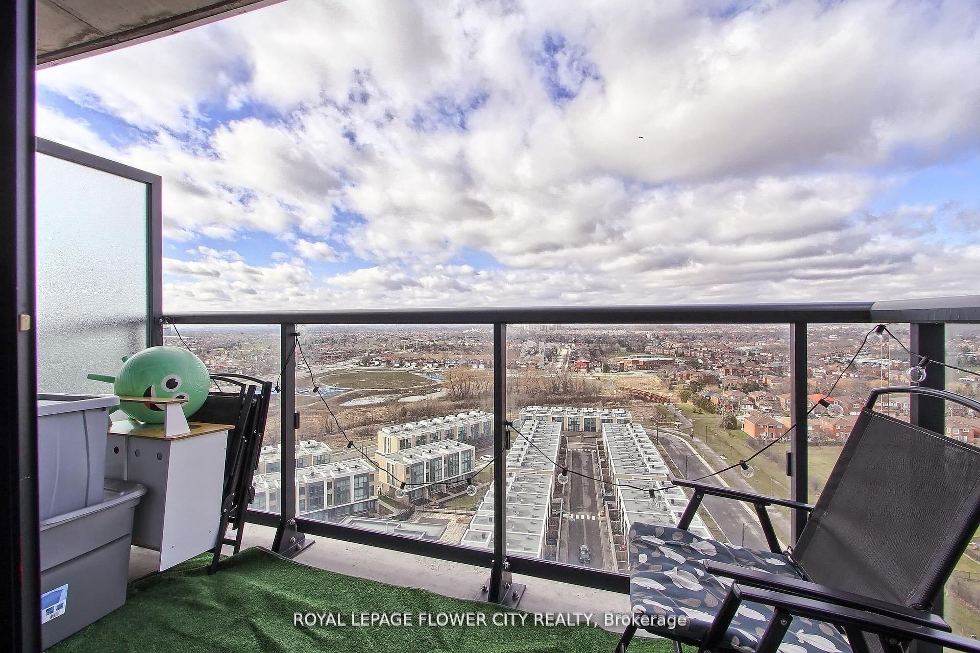 1 Bedroom Condo at 65 Watergarden, Mississauga For sale