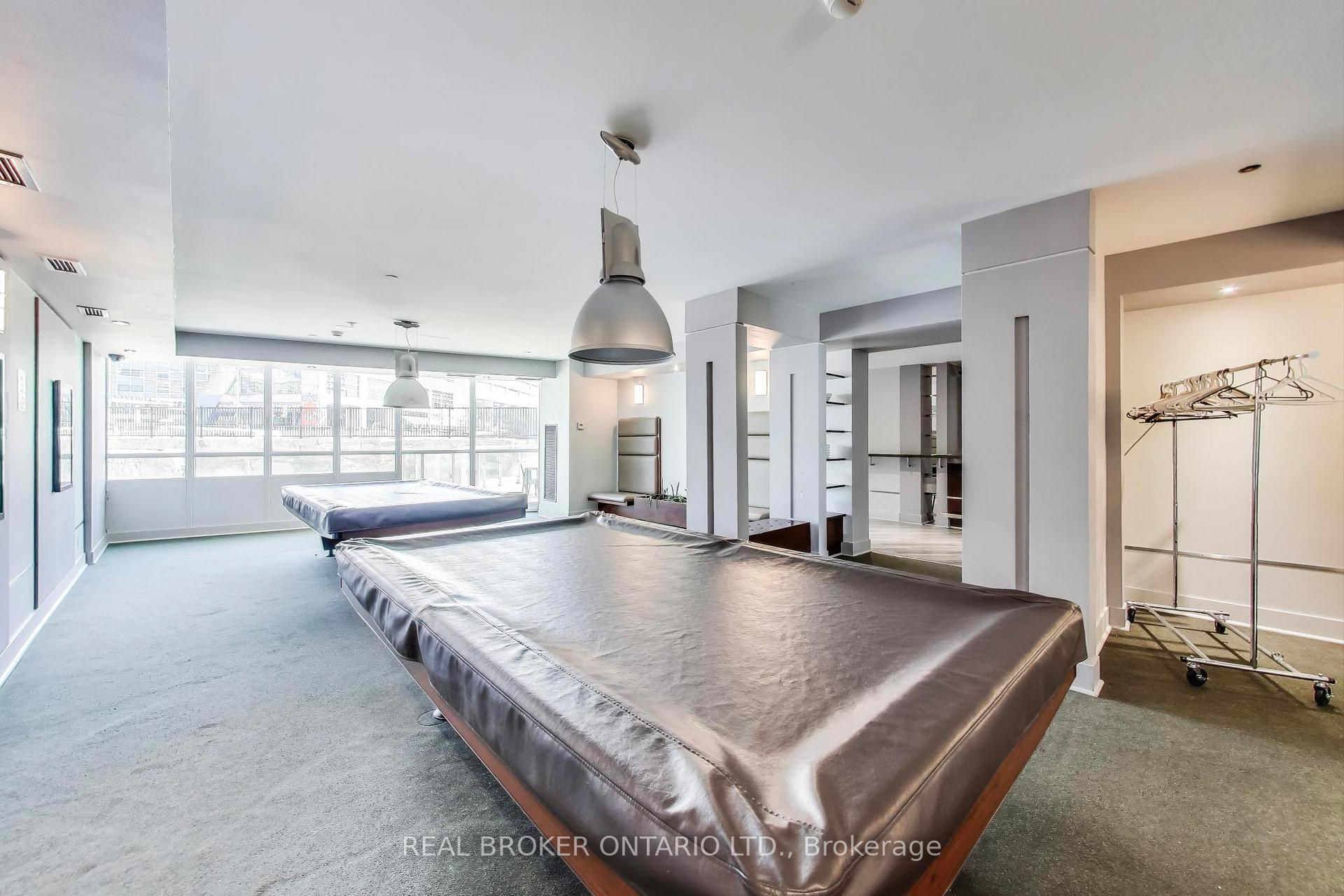 2 Bedrooms Condo at 397 Front, Toronto For sale