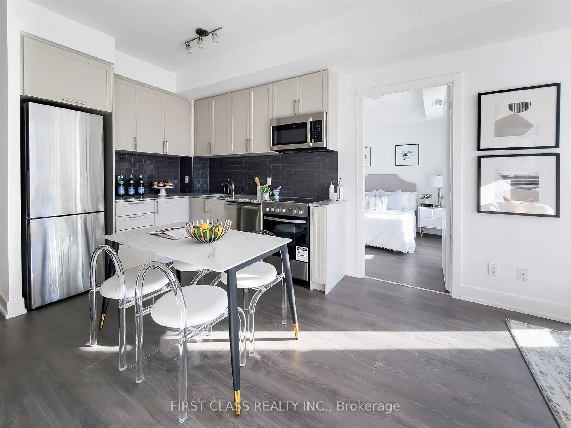 #511W - 268 Buchanan Drive, Markham, ON L3R 8G9