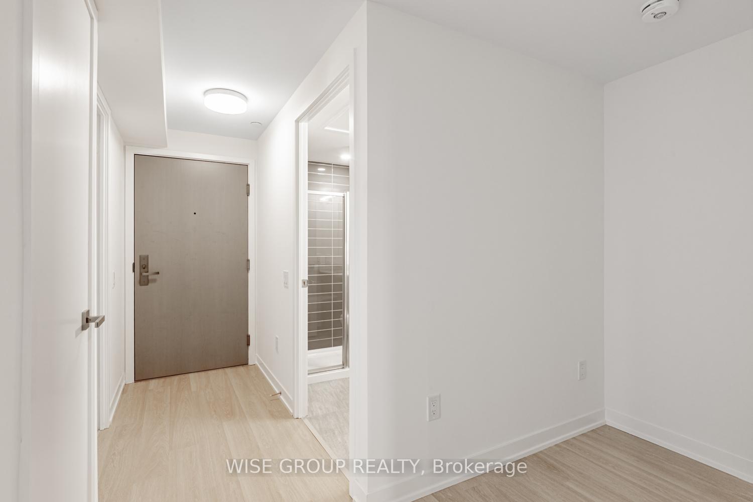 1 Bedroom Condo at 500 Wilson, Toronto For sale