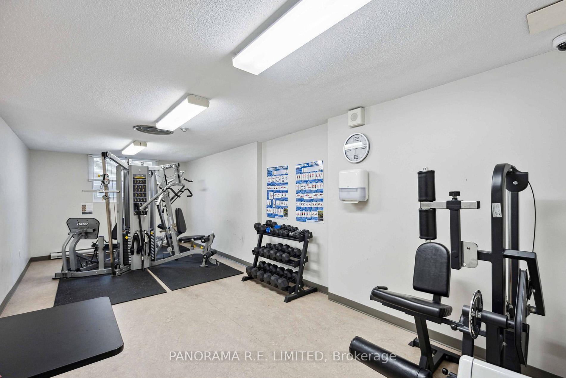 4 Bedrooms Condo at 15 La Rose, Toronto For sale