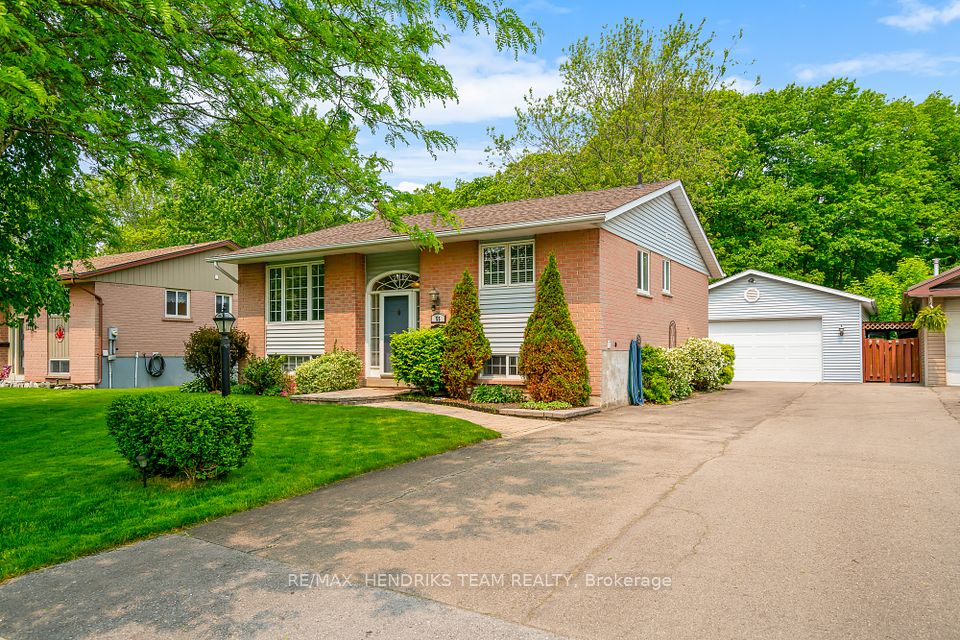 55 Leaside