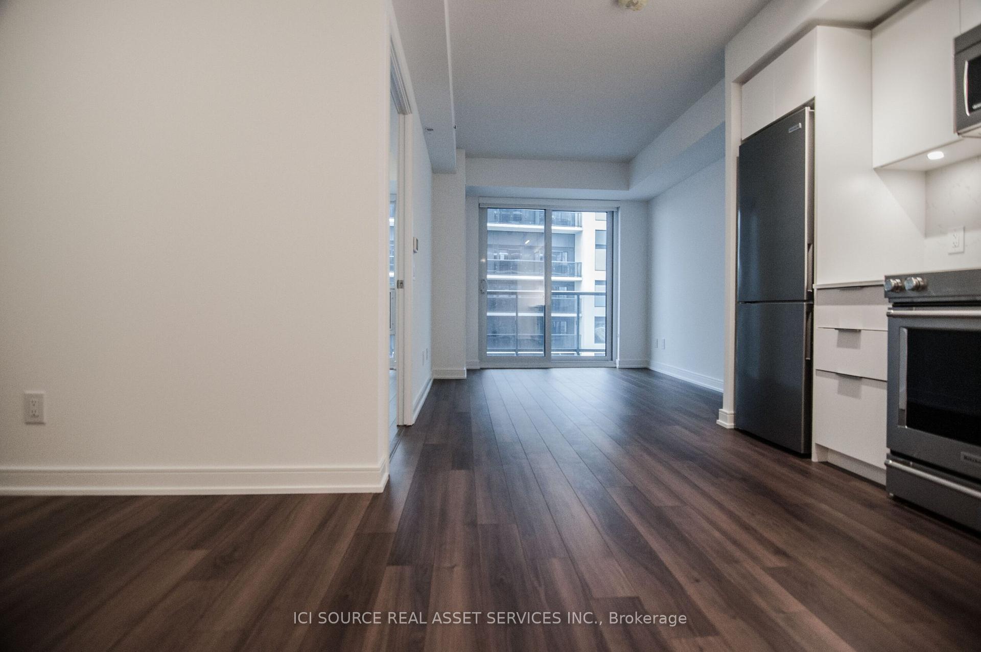 1 Bedroom Condo at 30 Samuel Wood, Toronto For sale