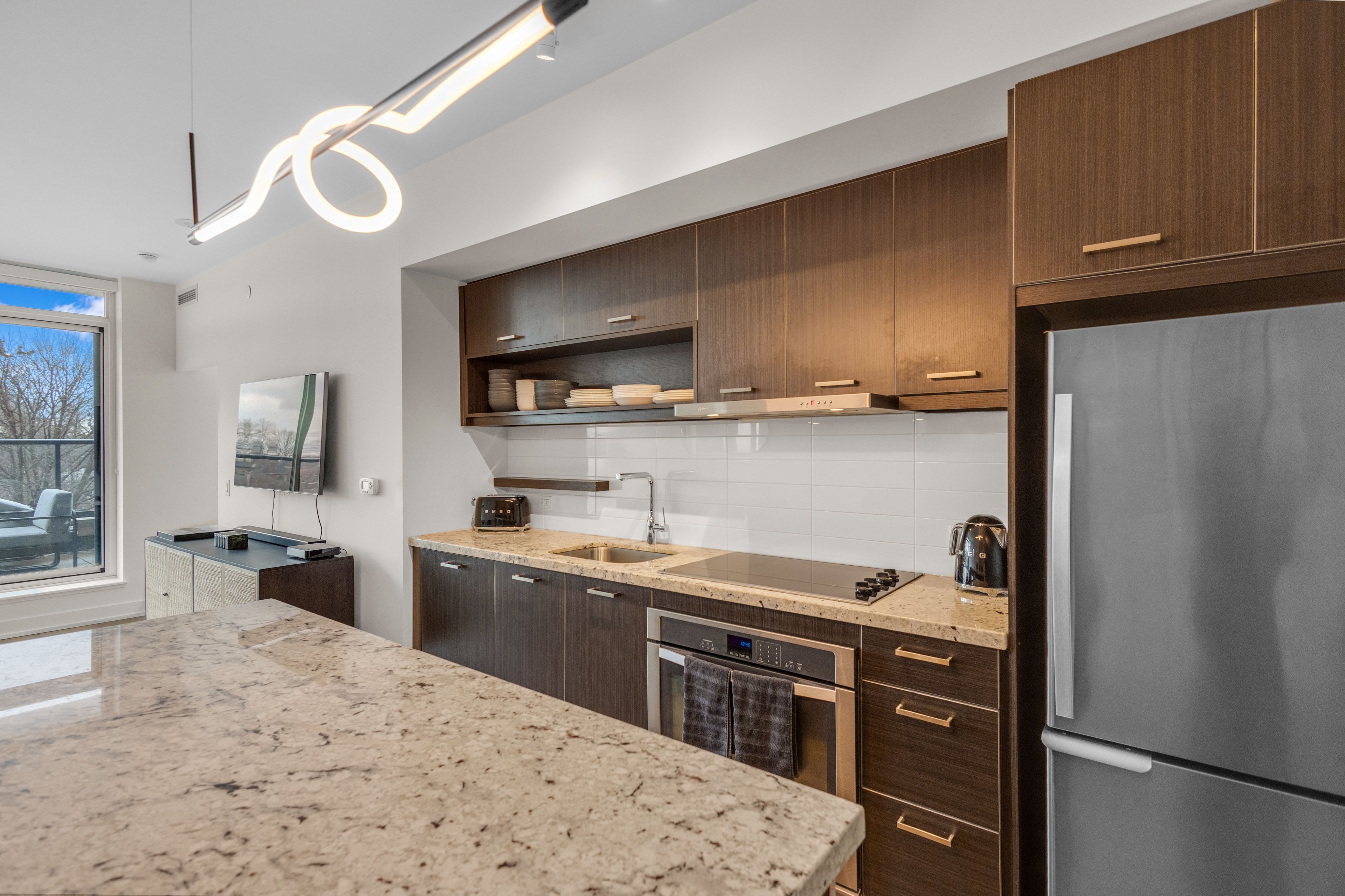 170 Chiltern Hill Road 402
