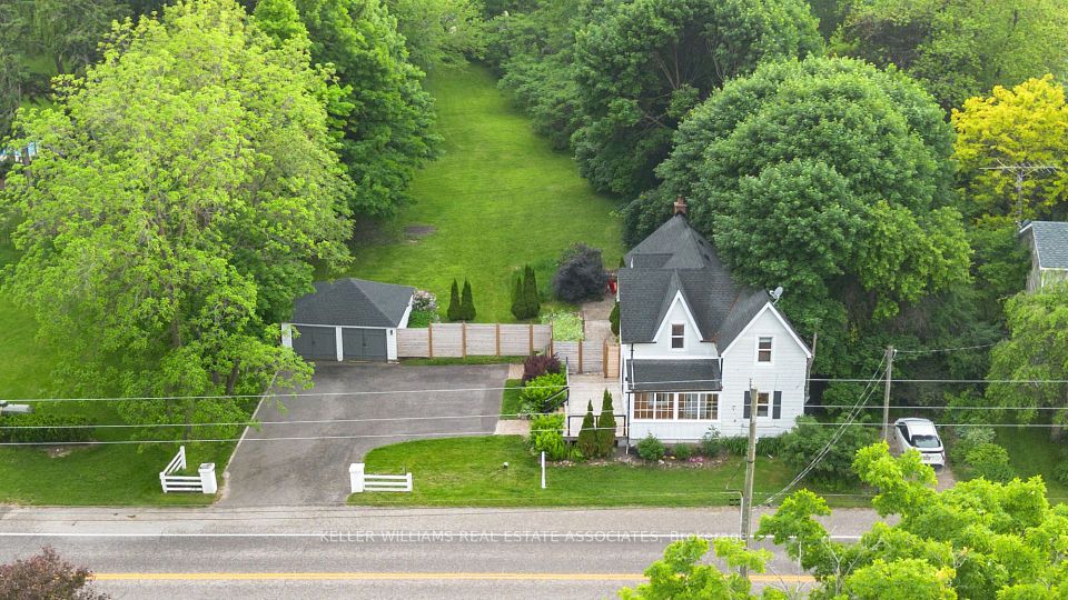 4910 Trafalgar