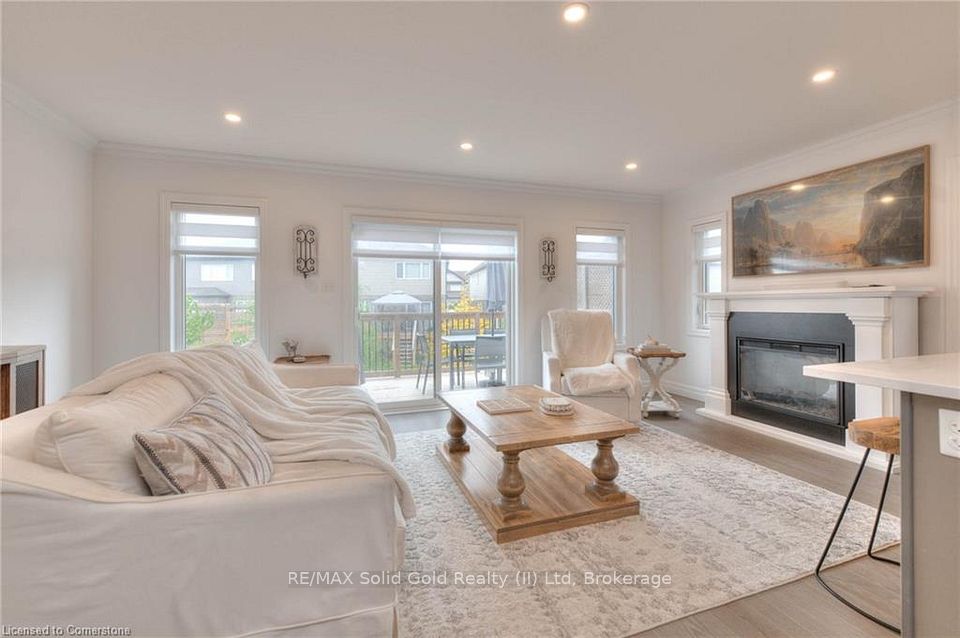 135 Hardcastle