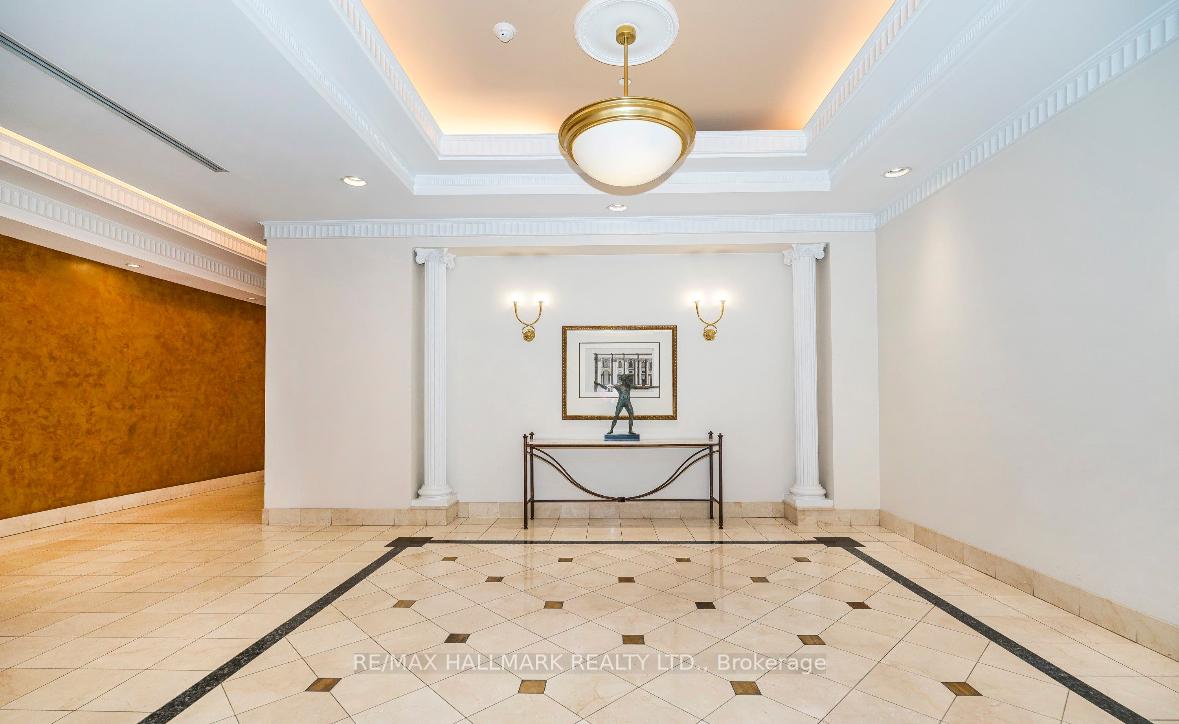 1 Bedroom Condo at 980 Yonge, Toronto For sale