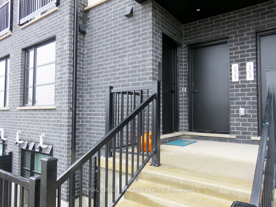 3900 Savoy Street