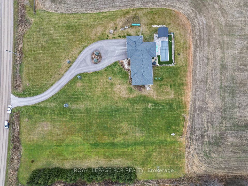 undefined ; MLS ID: X11985534