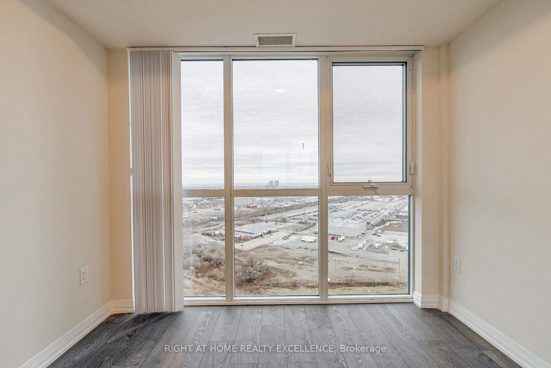2 Bedrooms Condo at 50 Thomas Riley, Toronto For sale