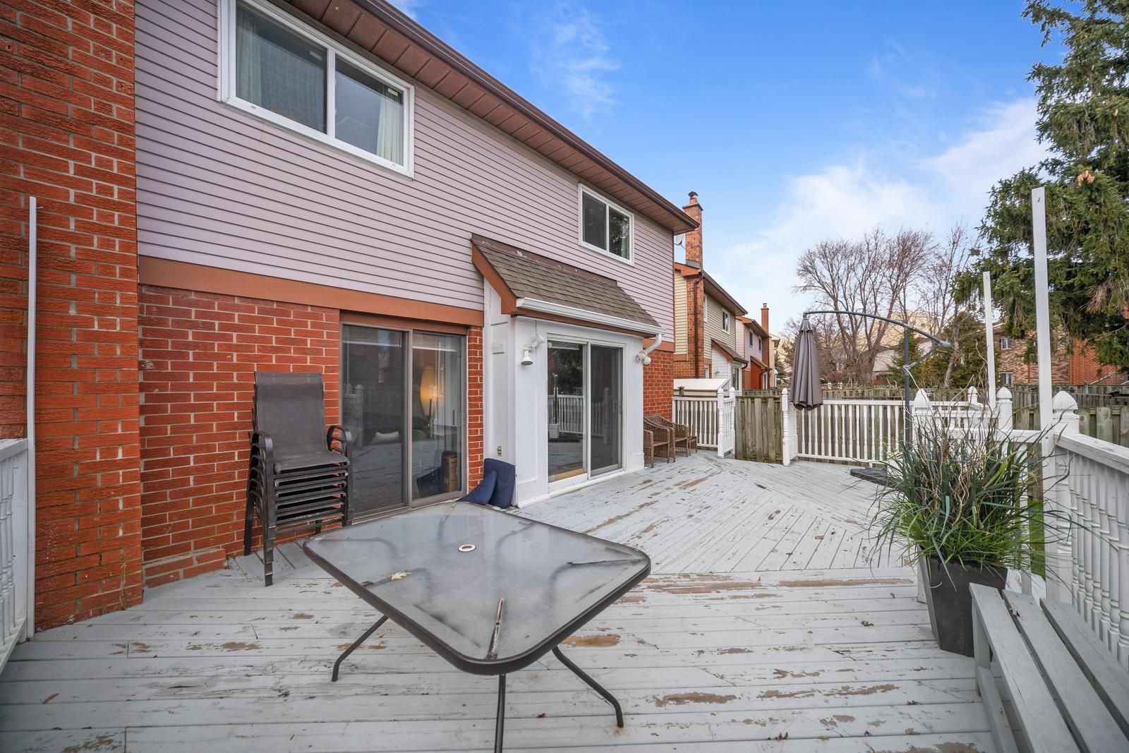 66 Carl Crescent