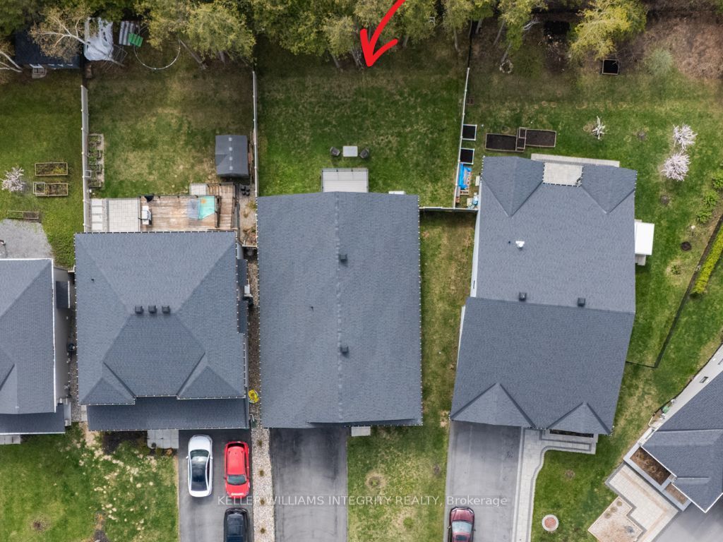 1126 Beckett Crescent