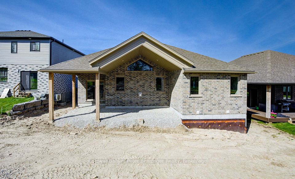 Lot 69 Avery