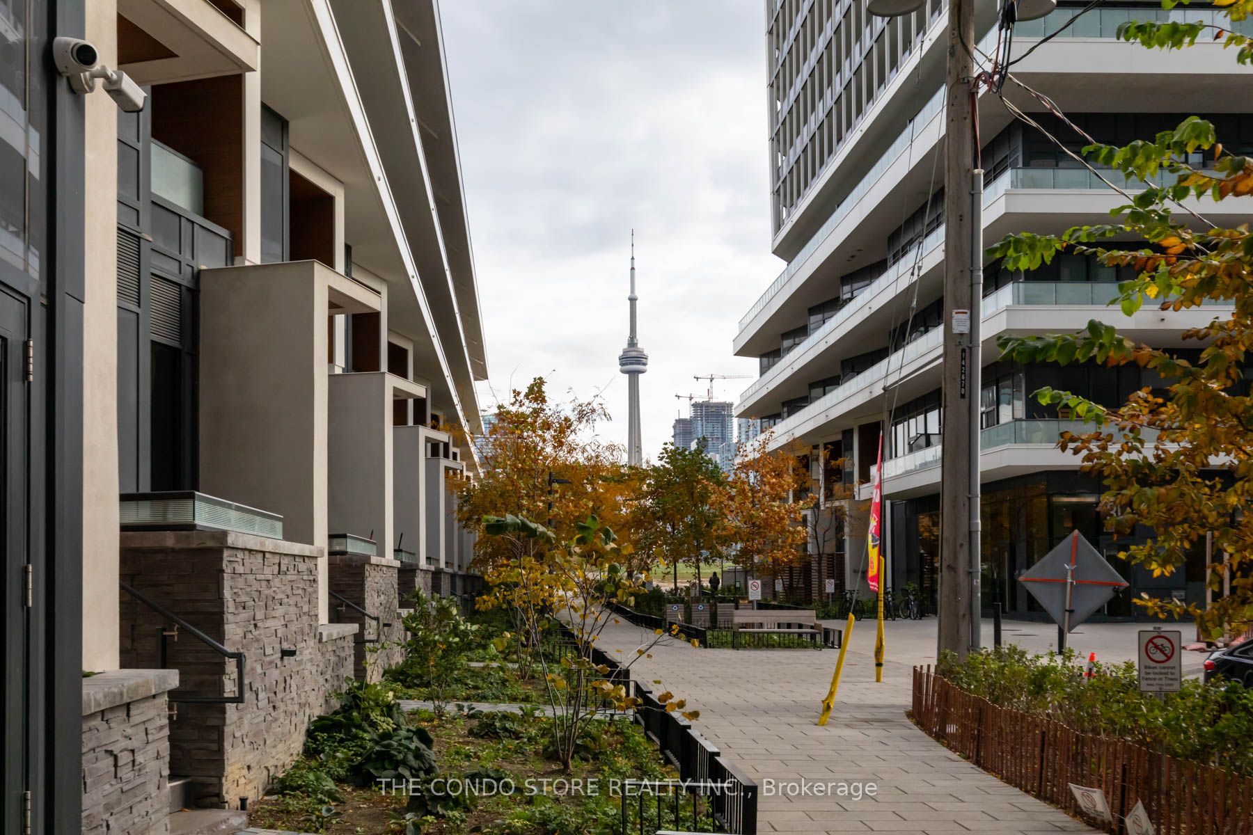50 Ordnance Street, #2507