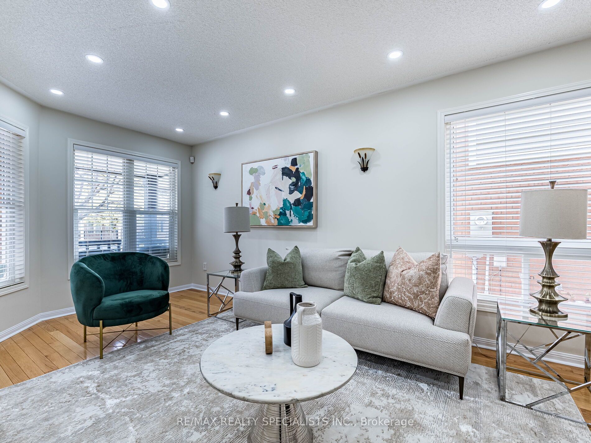 18 Jessop Drive