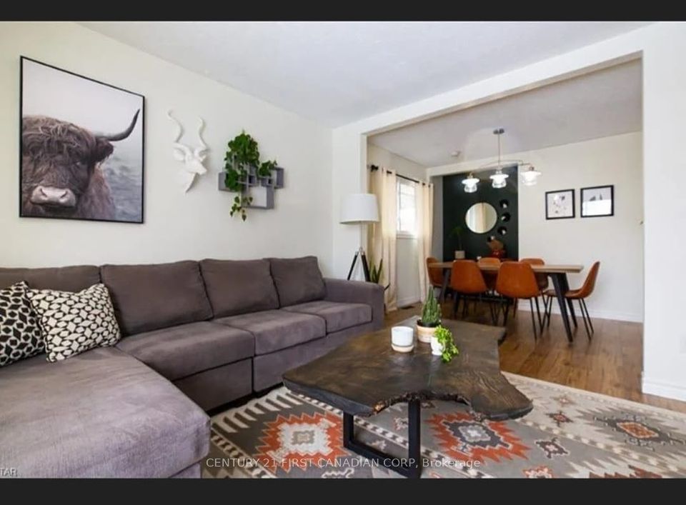 74 Kipling Avenue, London, ON N5V 1K2