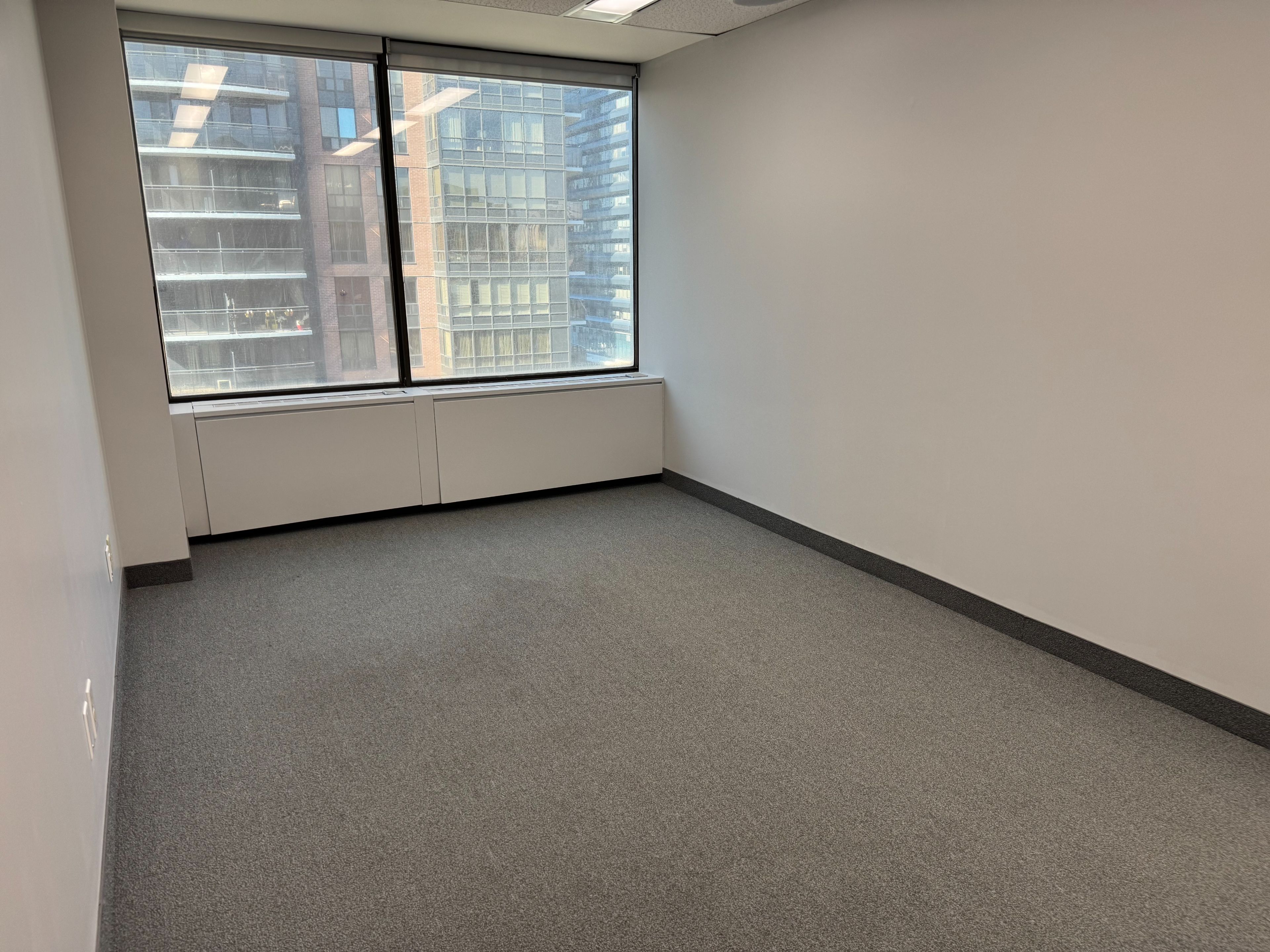 45 Sheppard Avenue E 802